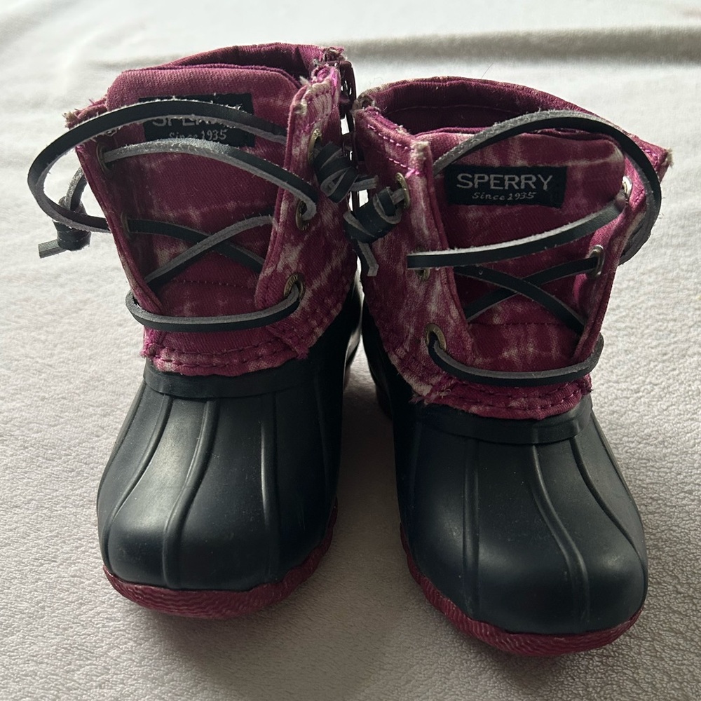 SPERRY 6 mo. Baby Fuchsia and Navy Duck Boots